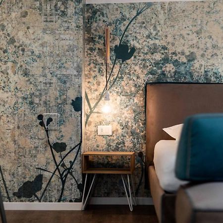 Stay Cooper L Guesthouse Zum Loewen Merano Luaran gambar