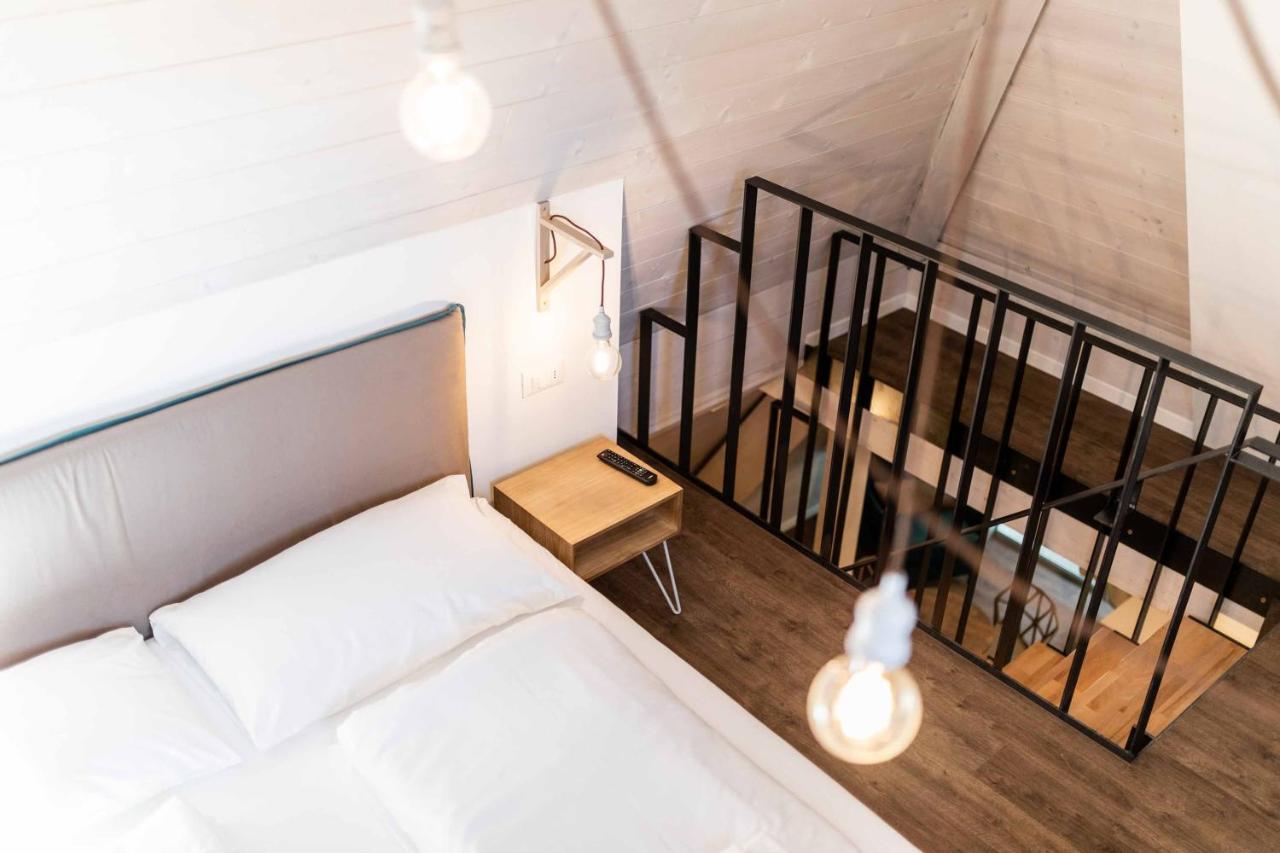Stay Cooper L Guesthouse Zum Loewen Merano Luaran gambar