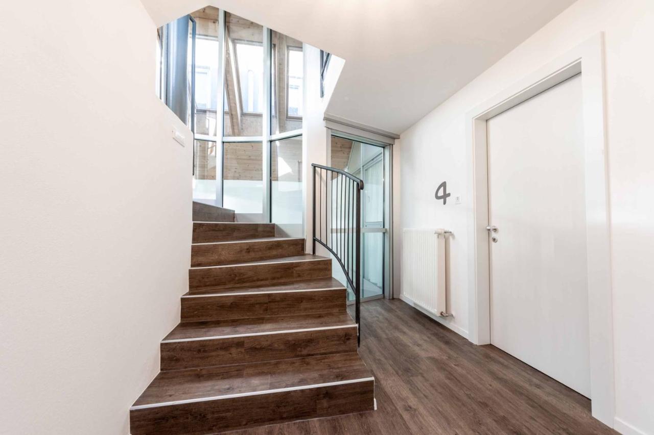 Stay Cooper L Guesthouse Zum Loewen Merano Luaran gambar